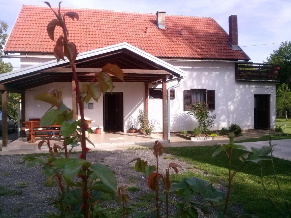 Apartments With A Parking Space Smoljanac, Plitvice - 12345 מראה חיצוני תמונה
