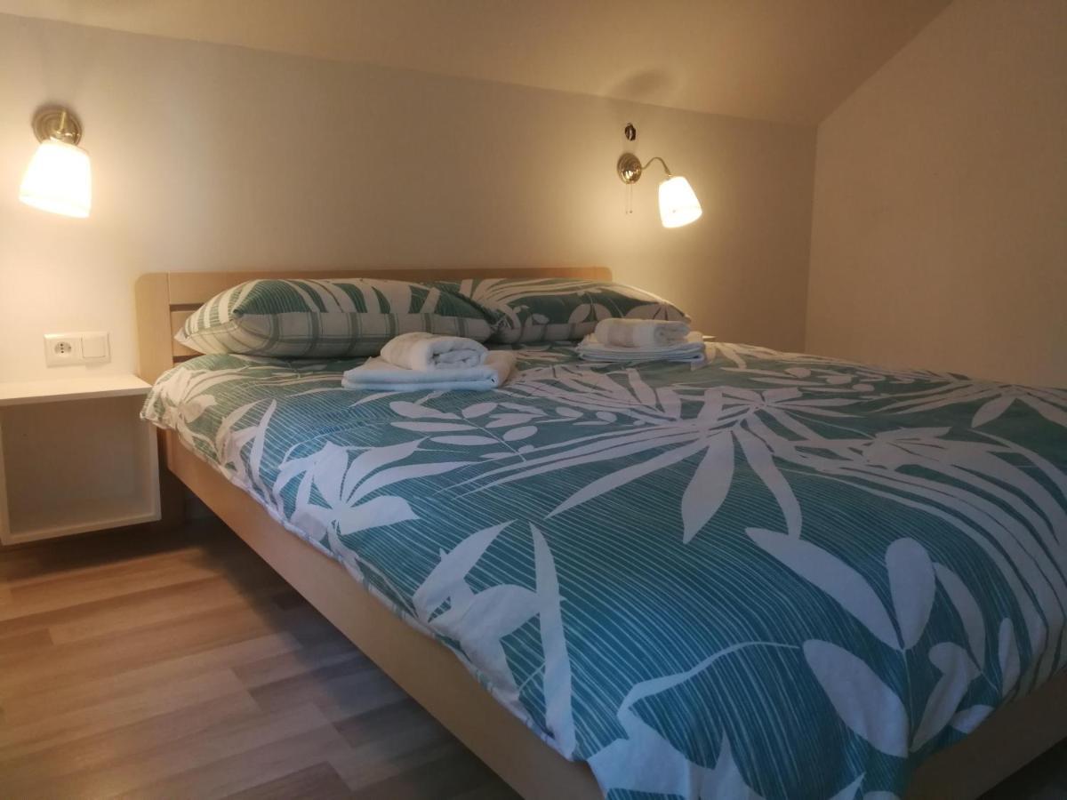 Apartments With A Parking Space Smoljanac, Plitvice - 12345 מראה חיצוני תמונה